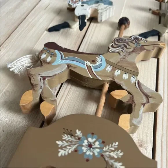 Vintage Signed Folk Art Hand Painted Carved Wooden Carousel Horse Jig Saw Puzzle - Picture 4 of 12